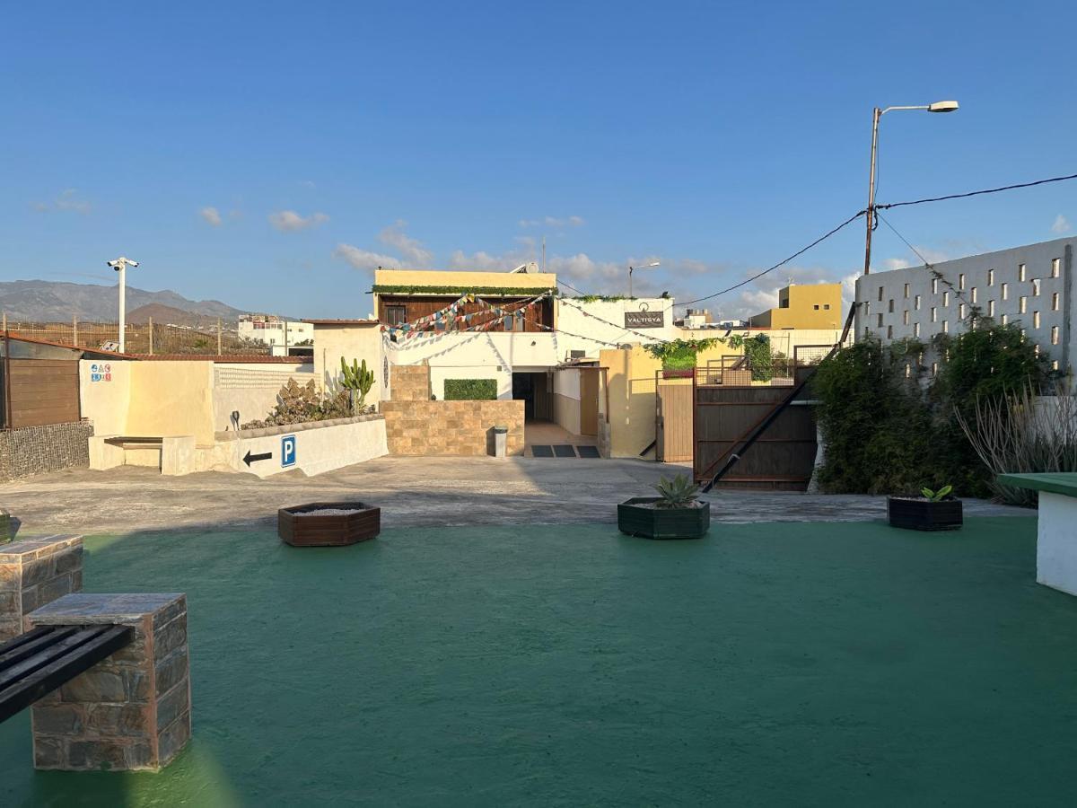 텔데 Valtisya Pool And Airport 게스트하우스 외부 사진